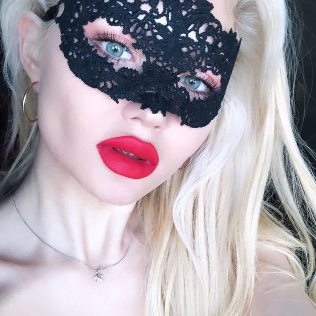 Полина's avatar