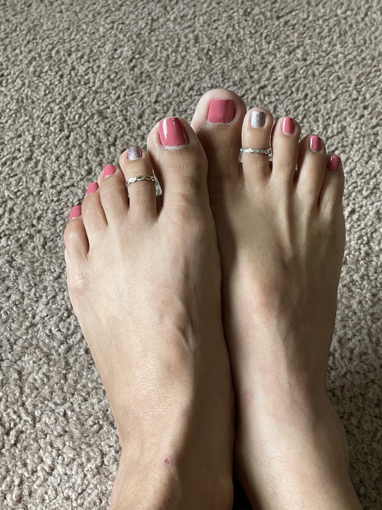 La_petite_feet's avatar