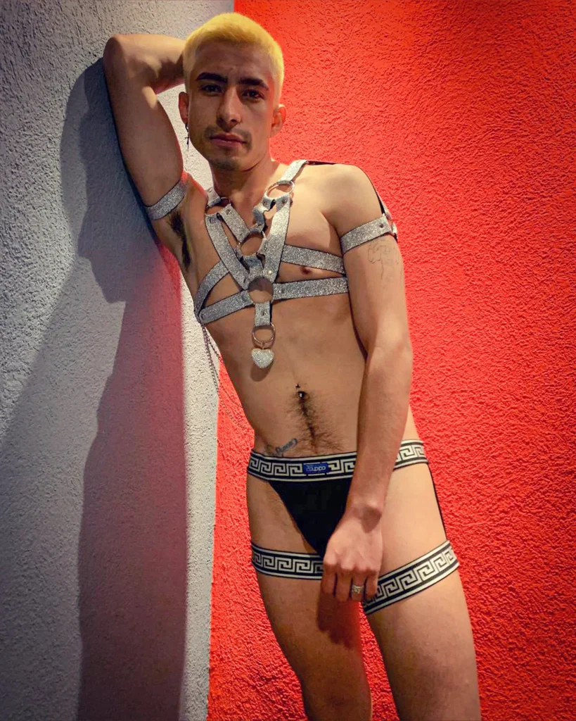 Christian Flores's avatar