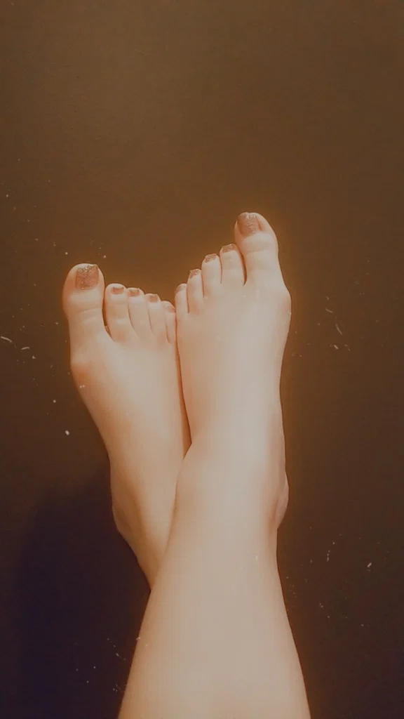 Glitter_TootsiesLove