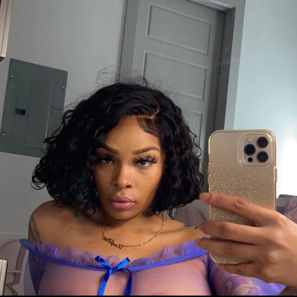 💋Officialdeafbae's avatar