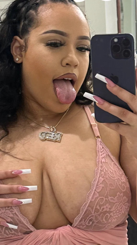 Barbie The Freak👅 ✨'s avatar