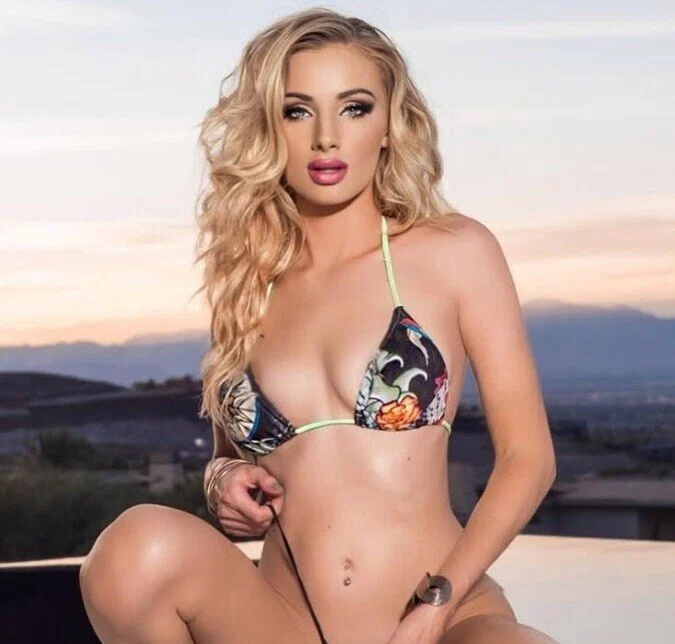 Worldofmakenna's avatar