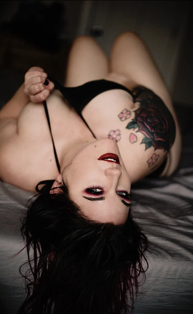 Krazy Lady's avatar