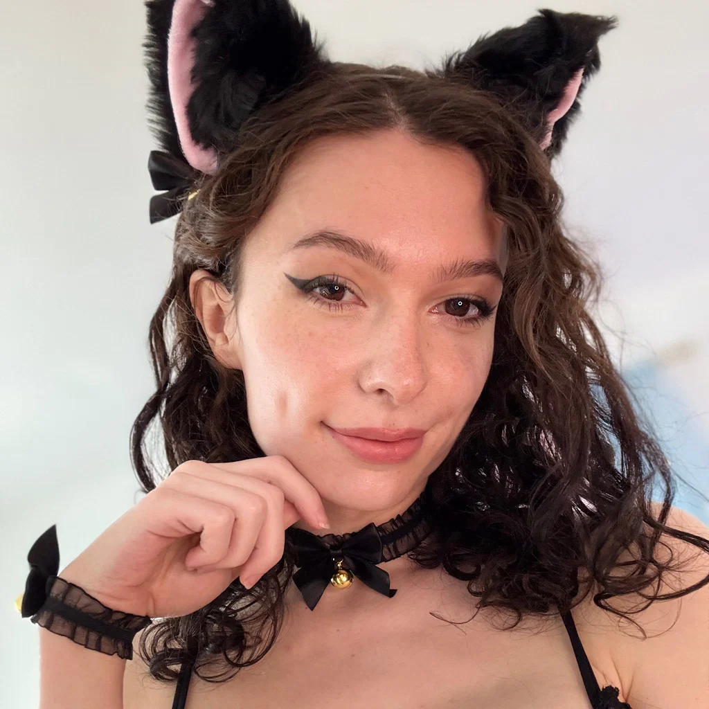 Kitty Lynn