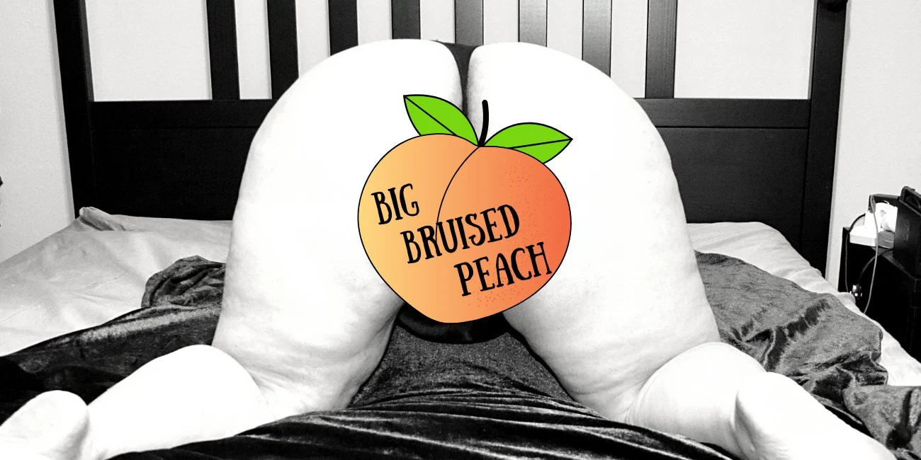 Peach profile banner