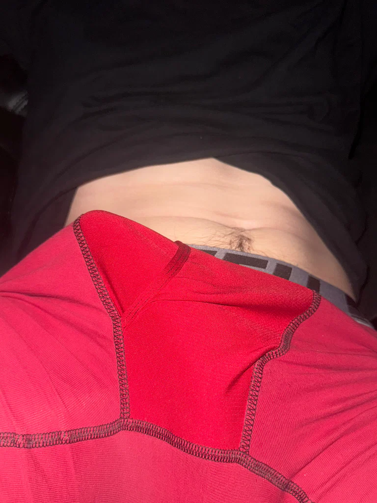 Horny Str8 Dudes's avatar