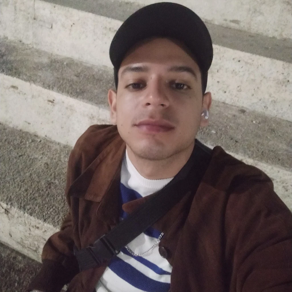 Diego Aguilar🪐's avatar
