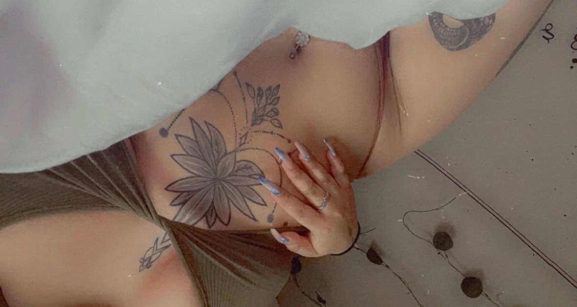 Sar ♡ profile banner