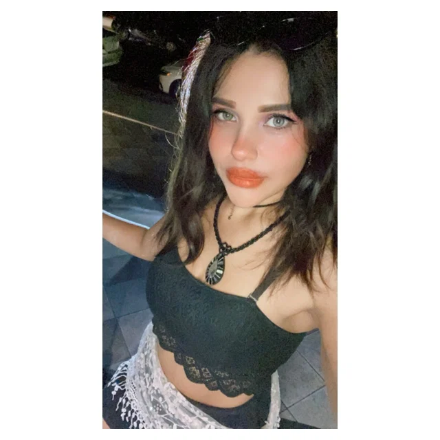 Raw&amp;NakedLizNip's avatar