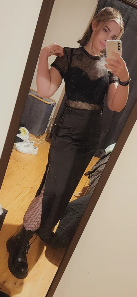 Jade Rose