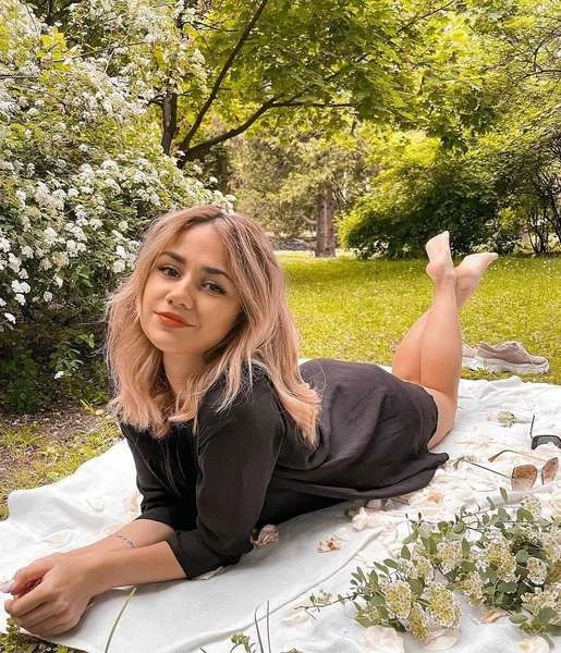 Natalia's avatar