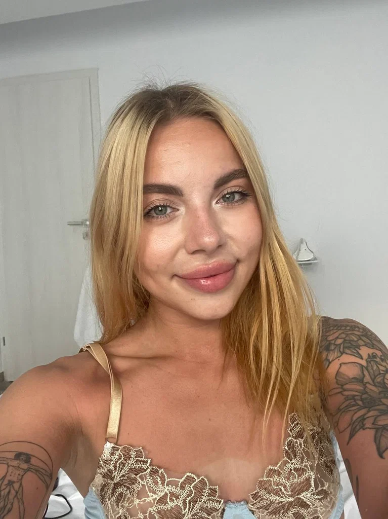 Lila🧁's avatar