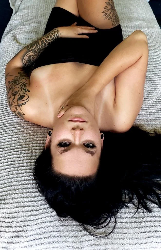 Nikki95 profile banner