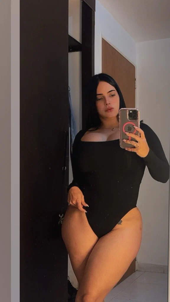 vero 💋🍑 IG: @ veronica_oficiall27's avatar