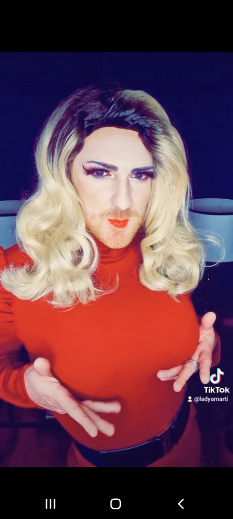 Lady Amarti's avatar