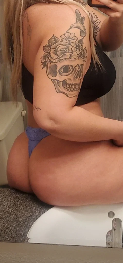 becky's avatar