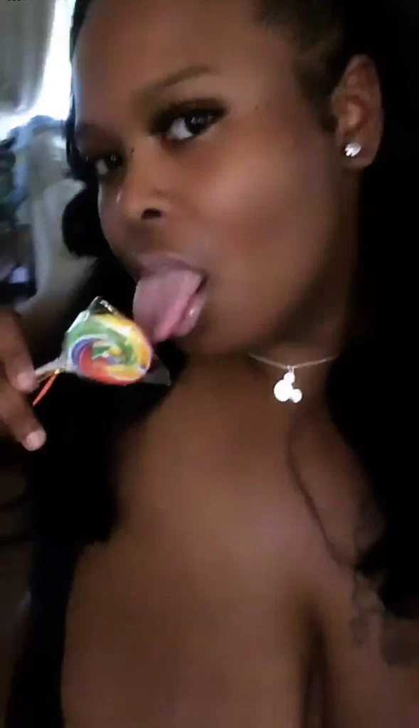 Facesitter's avatar