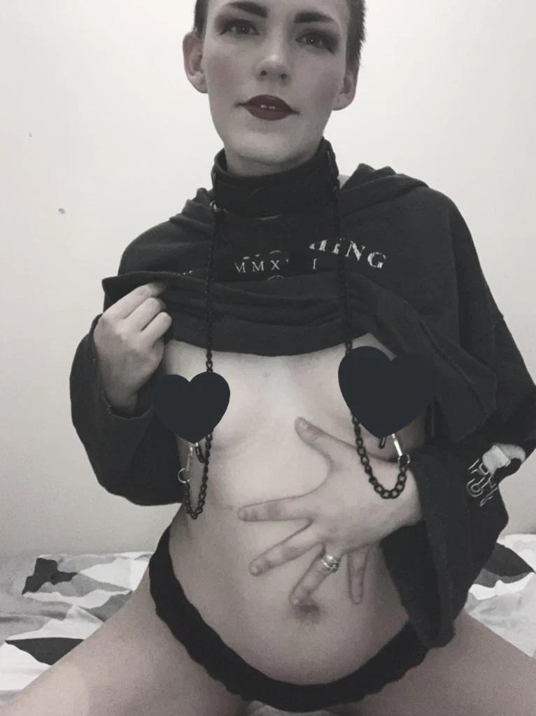 𝔈𝔪𝔢𝔯𝔞𝔩𝔡 𝔓𝔯𝔦𝔫𝔠𝔢's avatar
