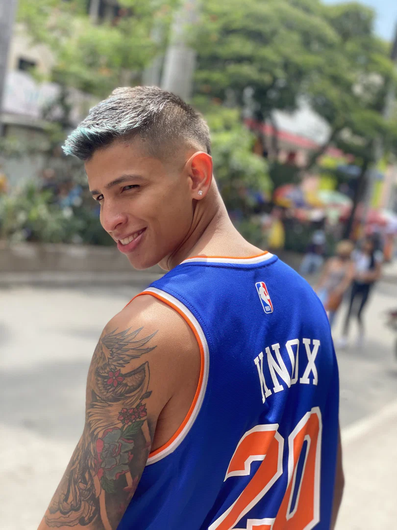 Mateo profile banner