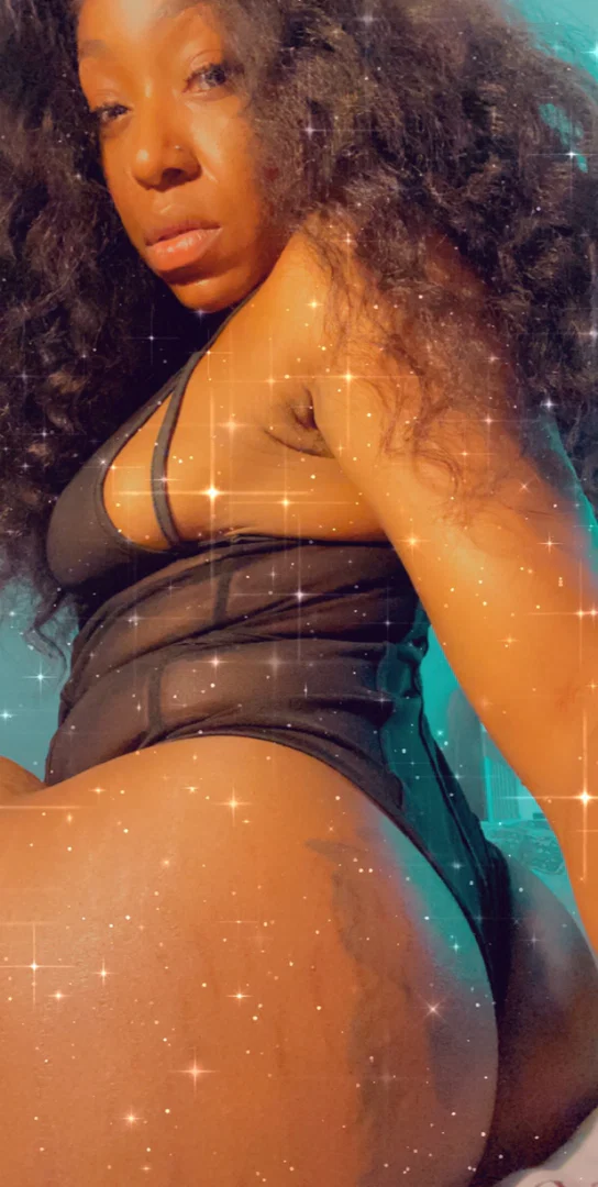 Kandee Reign profile banner