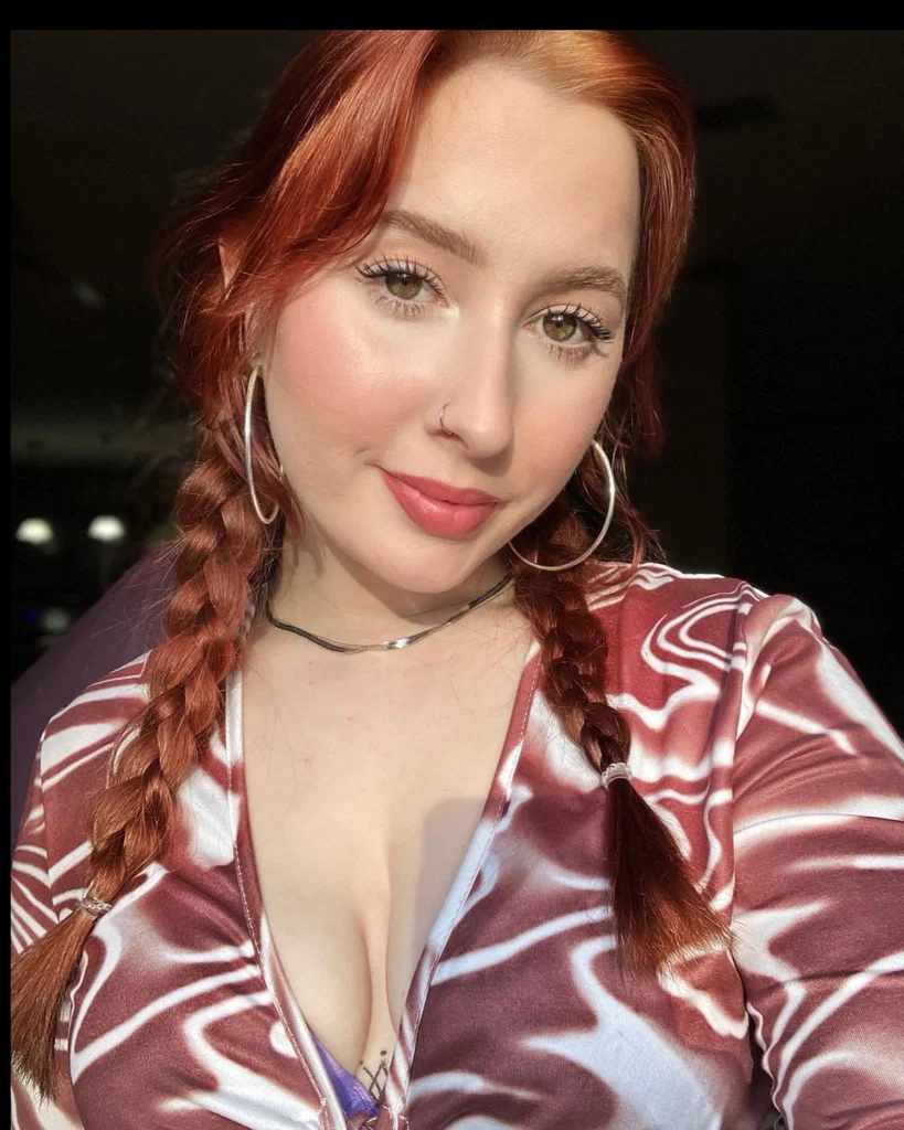 Sweet Red's avatar