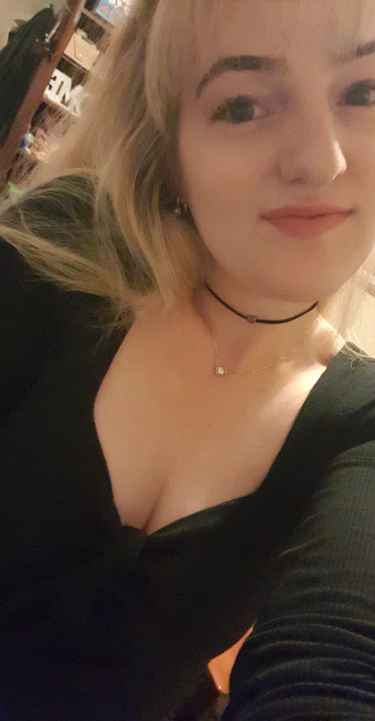 Clara's avatar