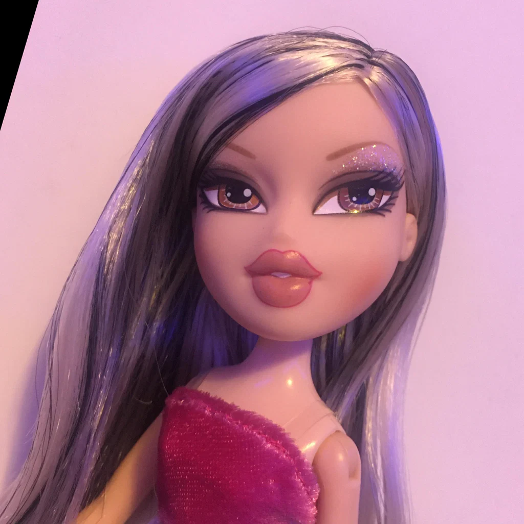 Andrea's avatar