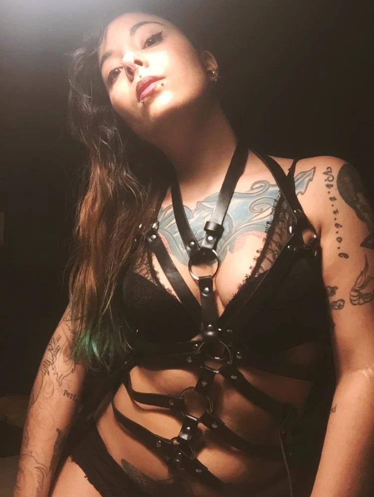 Vitriholyc_sgh profile banner