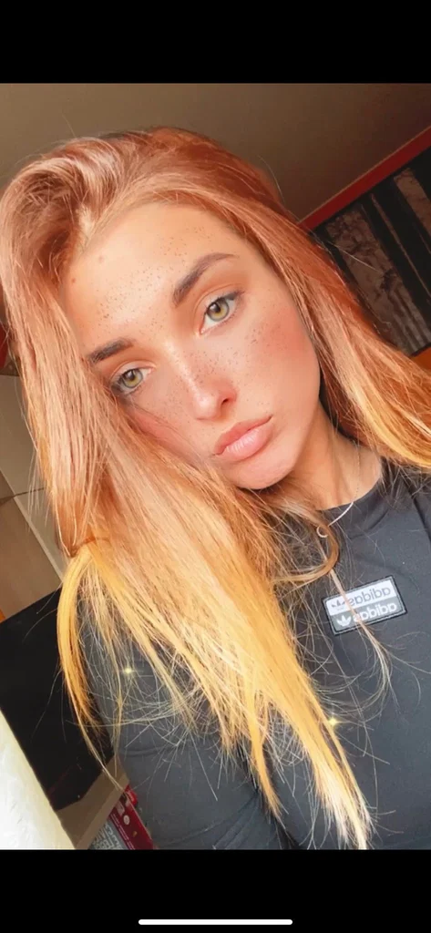 Zena's avatar