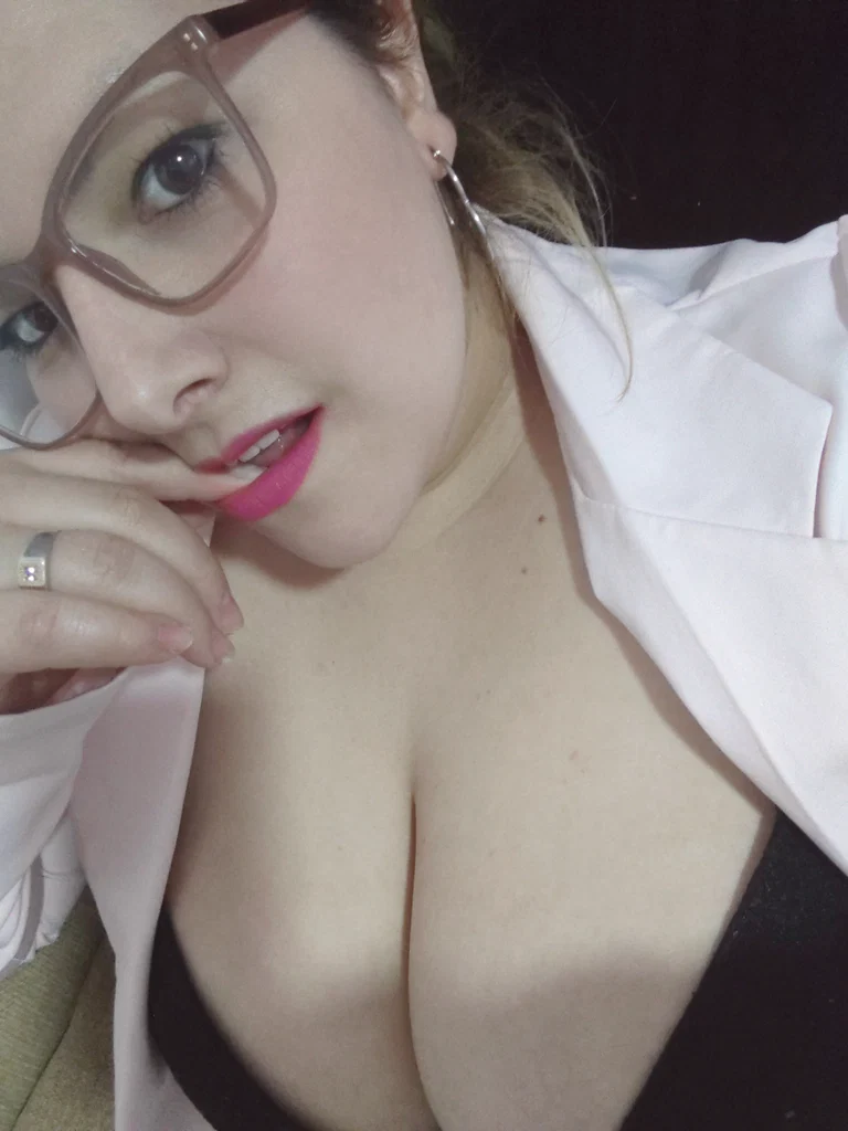 ✨ Shesica ✨'s avatar