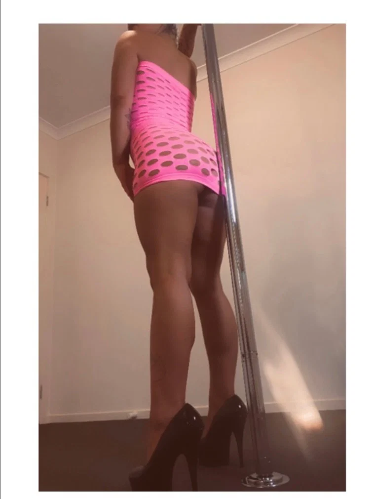 Stefania honey