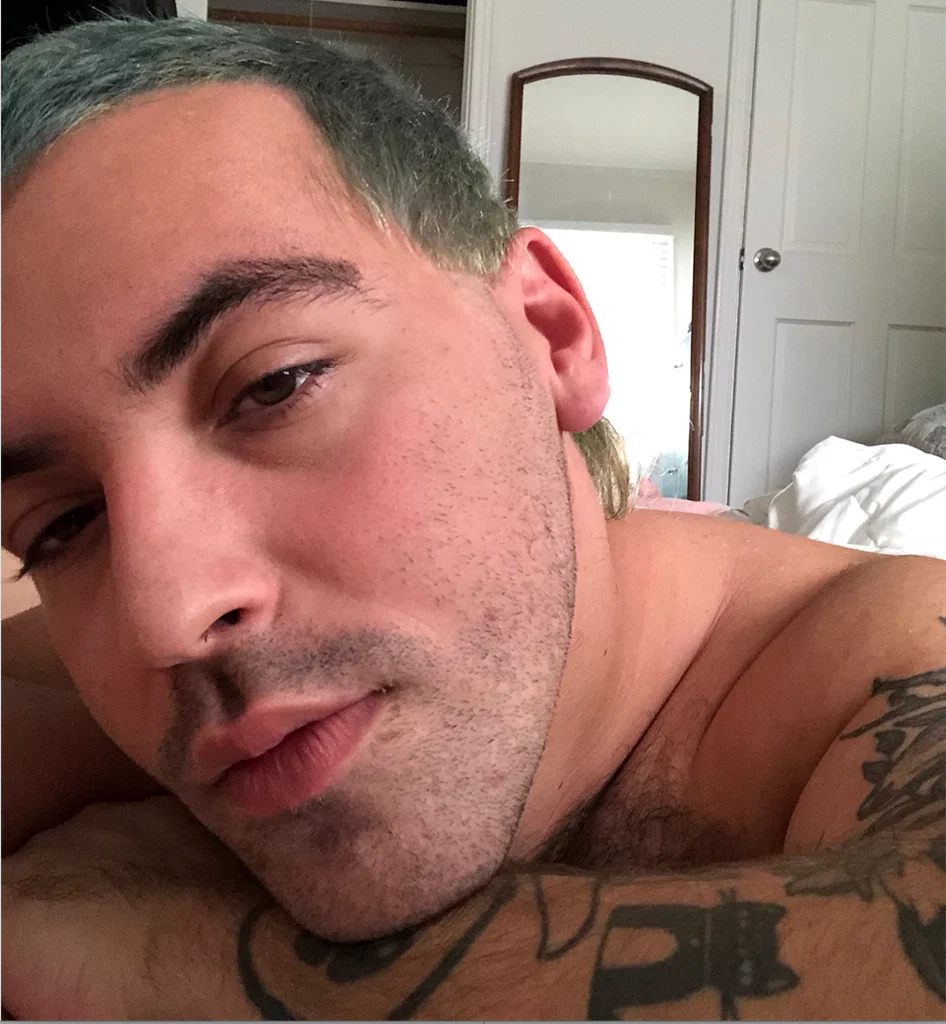 Simon Israel's avatar